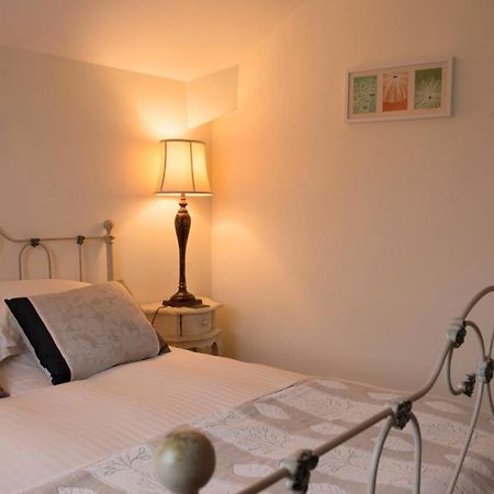 Ascot House Hotel 토키 외부 사진