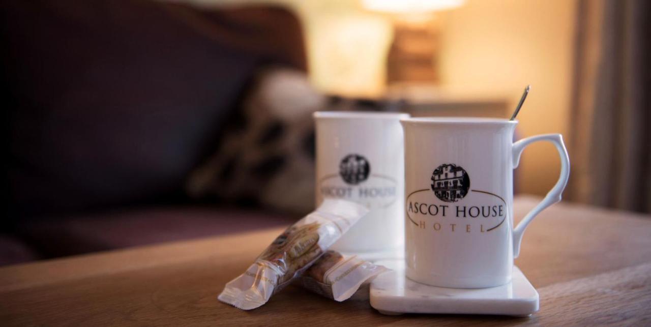 Ascot House Hotel 토키 외부 사진